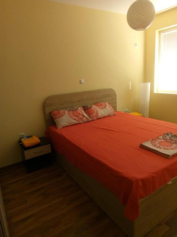 Cozy Apartament Naydenov Appartamento Burgas Esterno foto