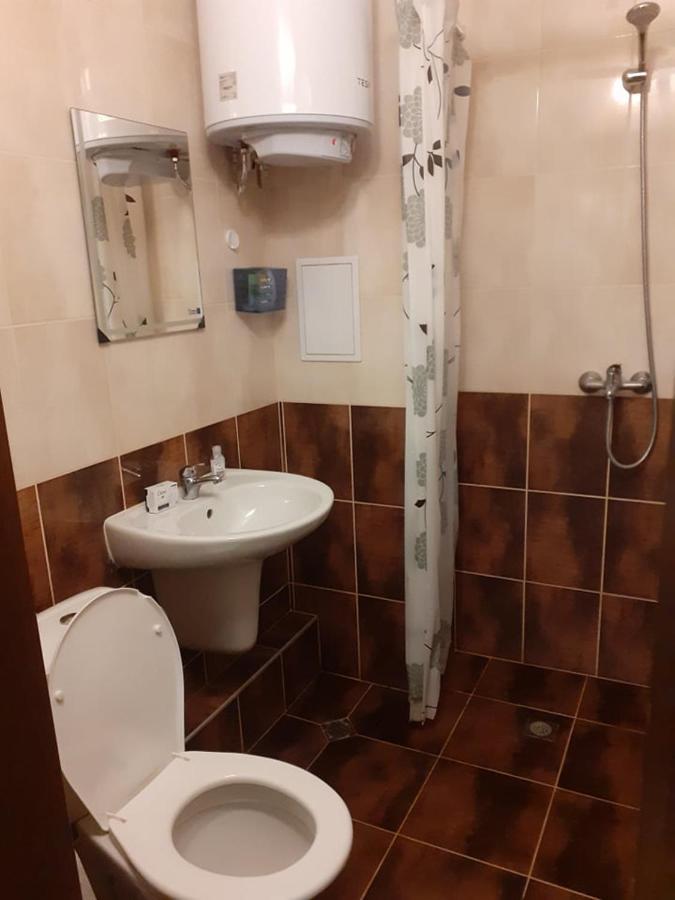 Cozy Apartament Naydenov Appartamento Burgas Esterno foto